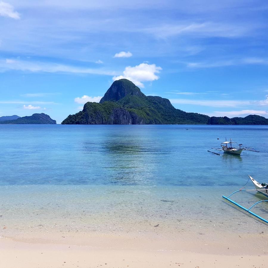 Golden Monkey Beach Hotel El Nido Exterior foto