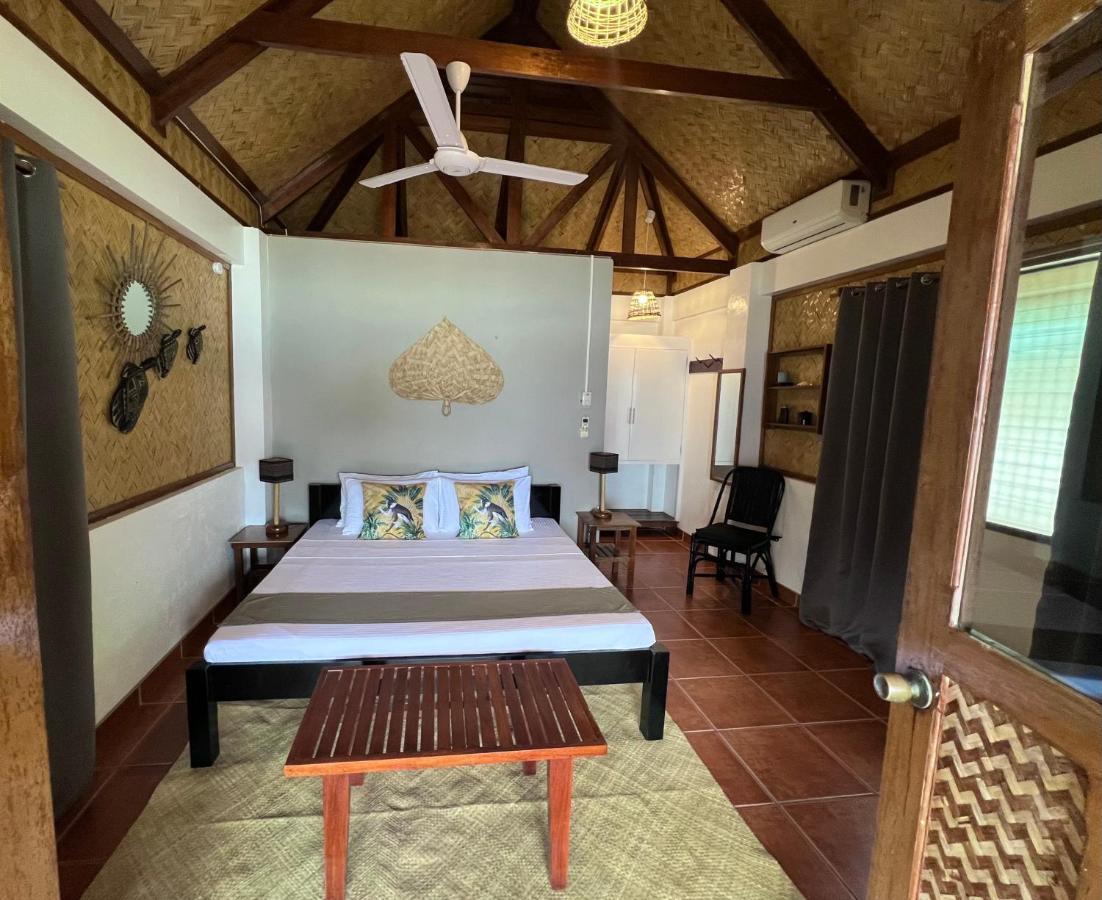 Golden Monkey Beach Hotel El Nido Exterior foto