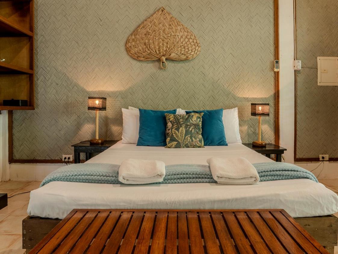 Golden Monkey Beach Hotel El Nido Exterior foto